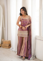 Dusty Pink Embroidered Kurta Set with Dupatta – Festive Wedding Wear