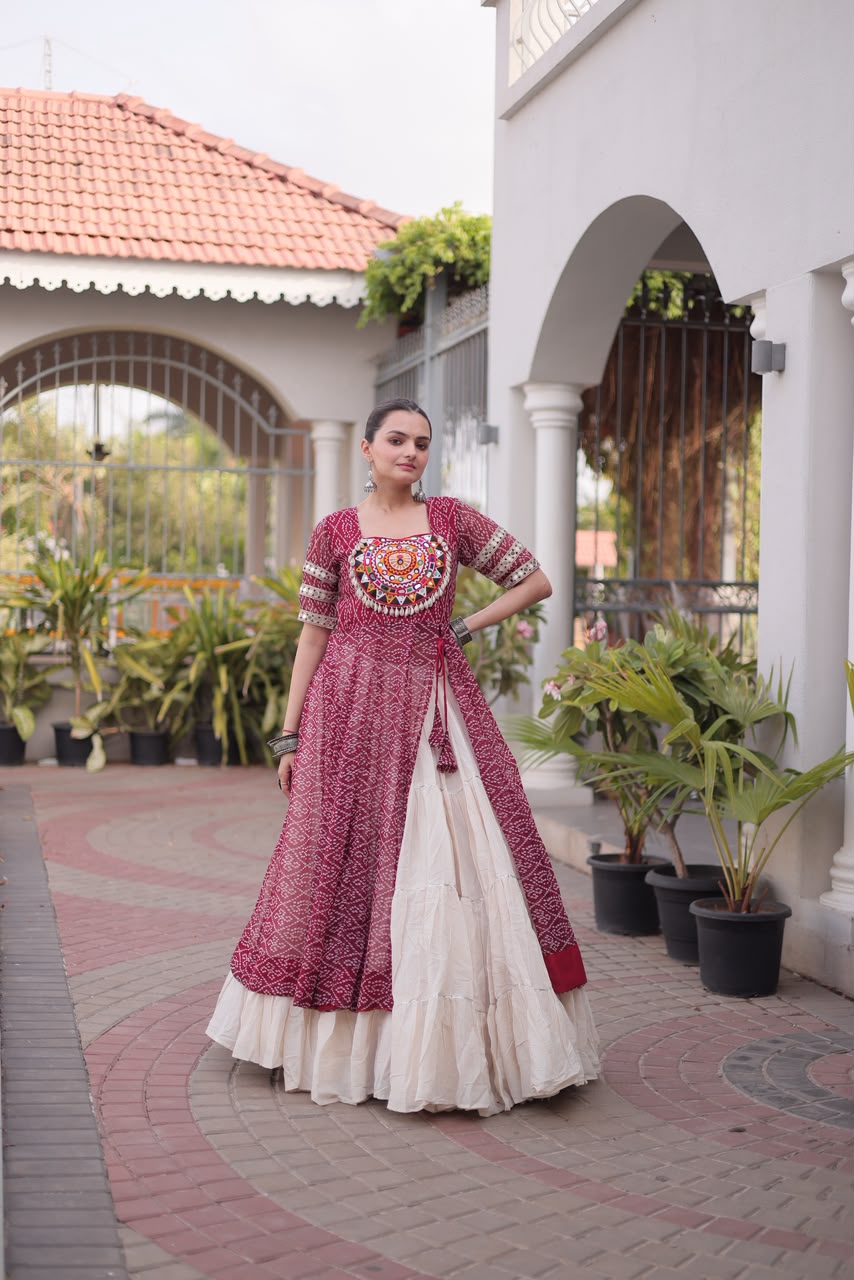 Navratri Kora Cotton Lehenga with Bandhani Kurti – Garba Wear