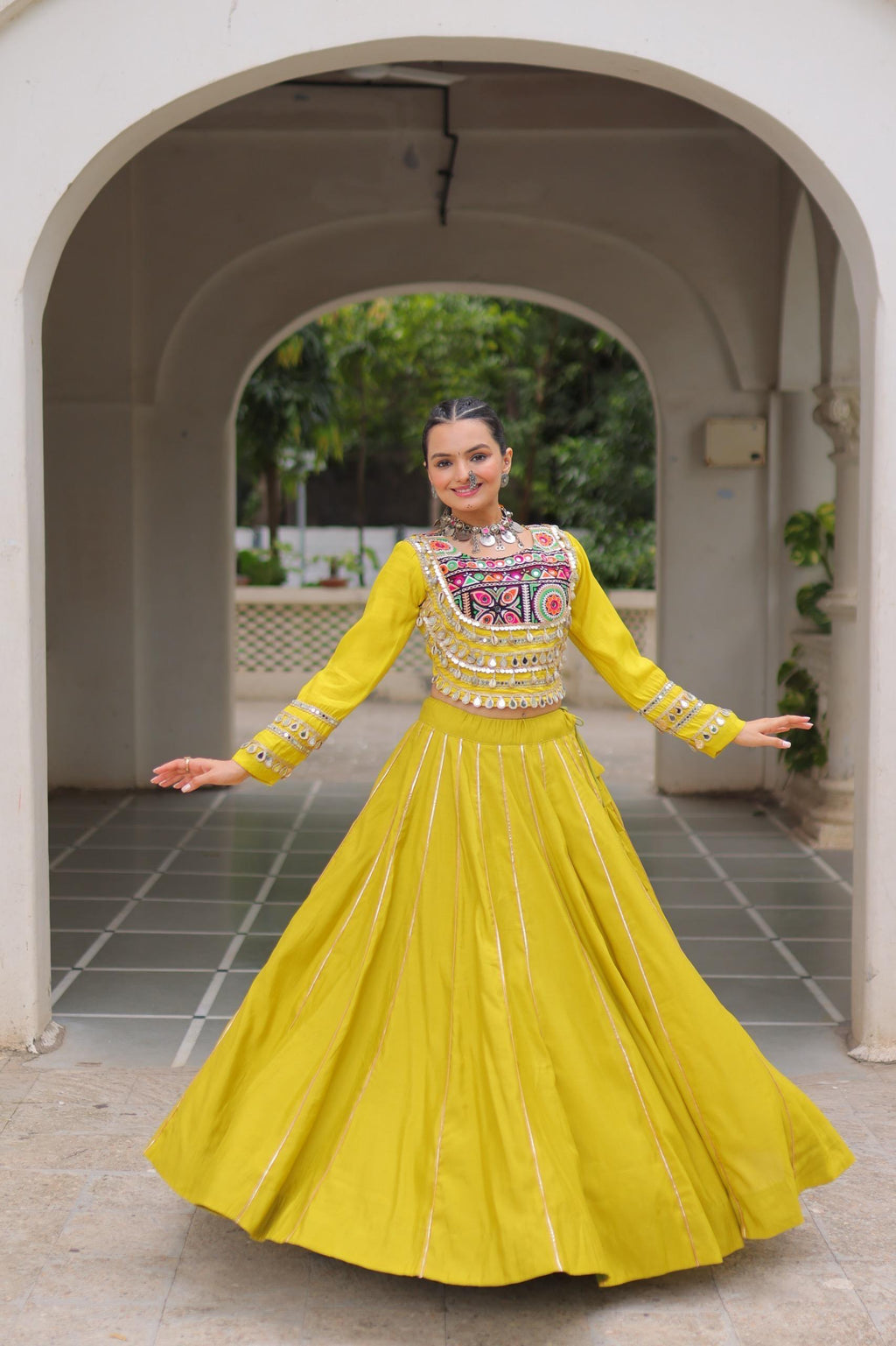 Navratri Roman Gota-Patti Lehenga with Kutchi Top – Garba Wear