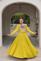 Navratri Roman Gota-Patti Lehenga with Kutchi Top – Garba Wear