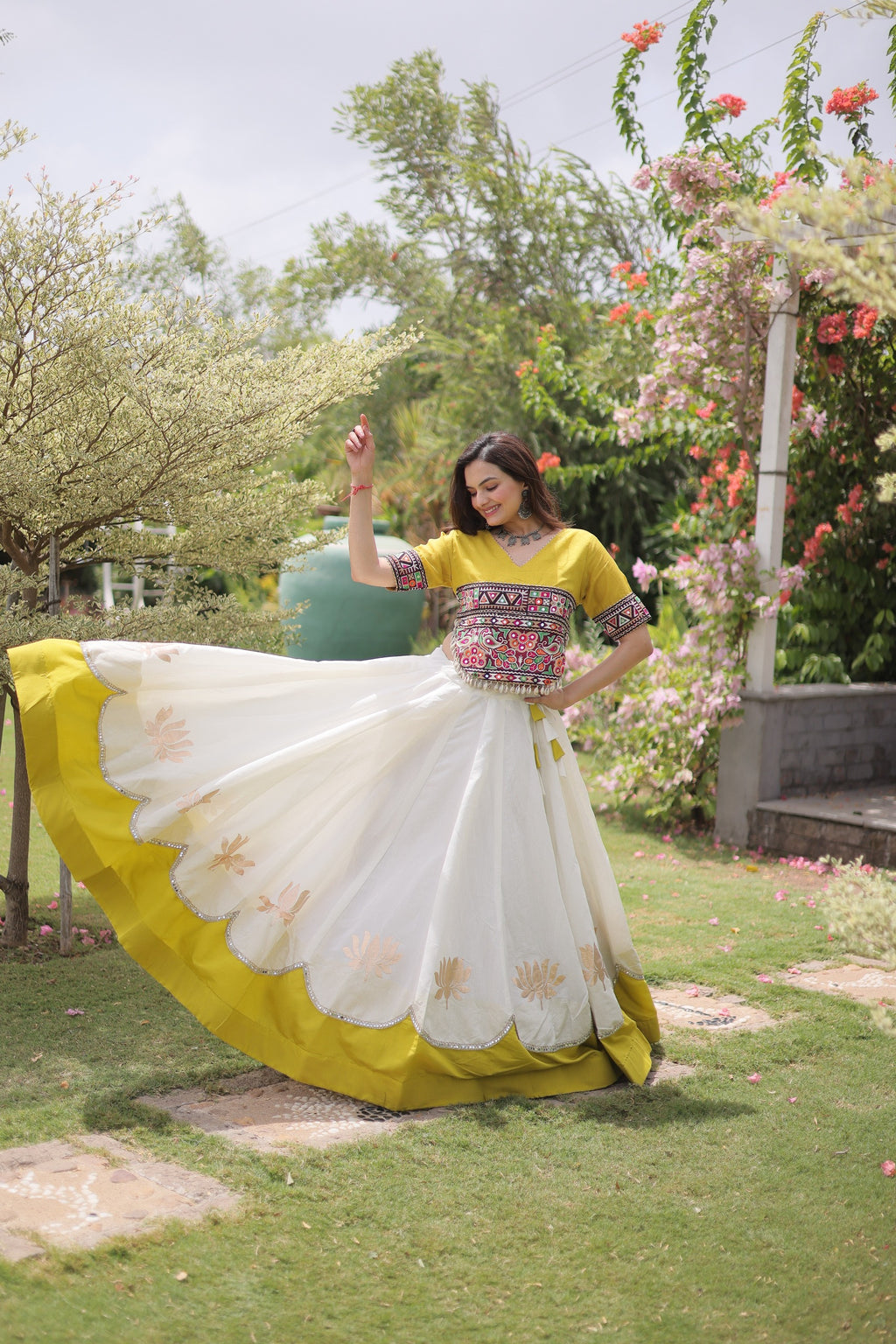 Navratri Roman Lehenga with Kutchi Gamthi Top – Garba Sangeet Wear