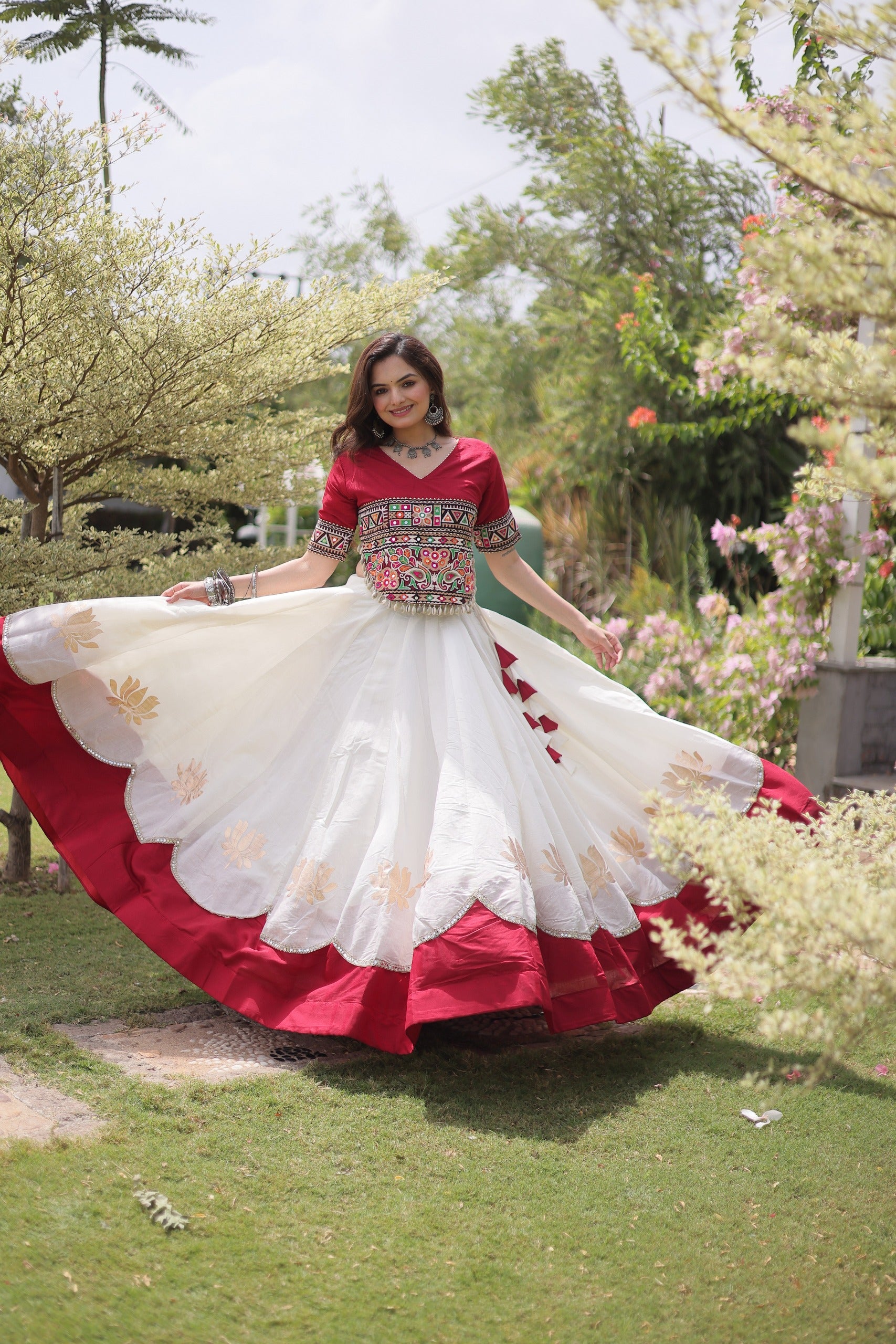 Navratri Roman Lehenga with Kutchi Gamthi Top – Garba Sangeet Wear