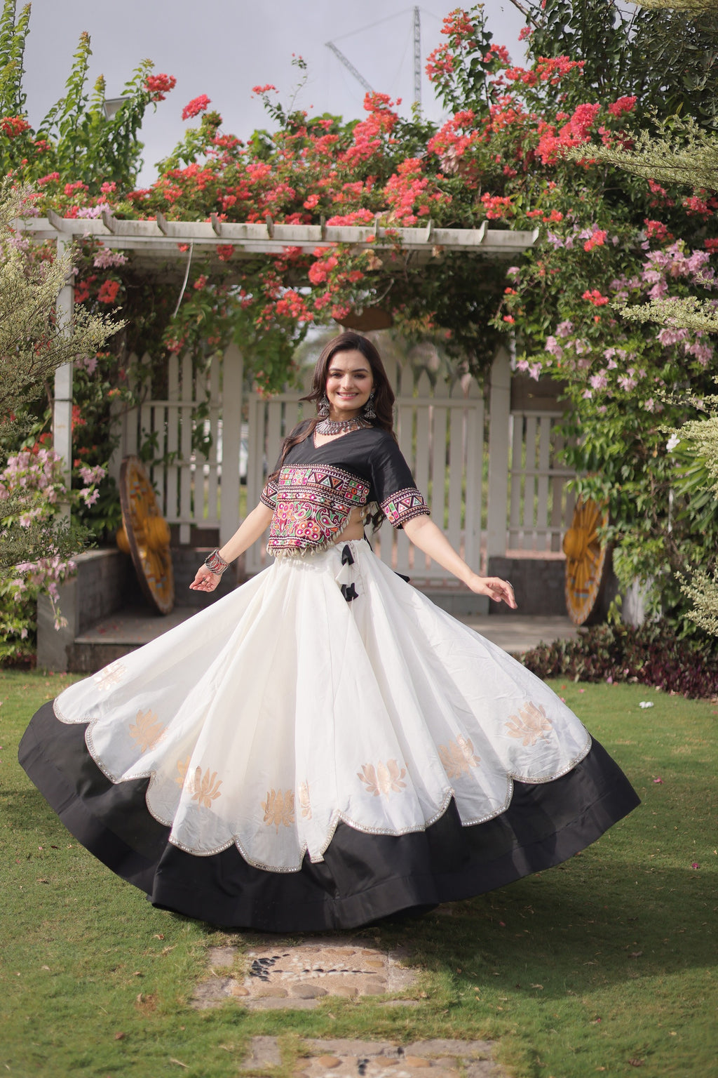 Navratri Roman Lehenga with Kutchi Gamthi Top – Garba Sangeet Wear